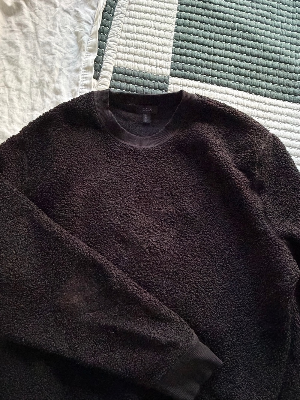 COS Men's Black Sherpa Crewneck Pullover